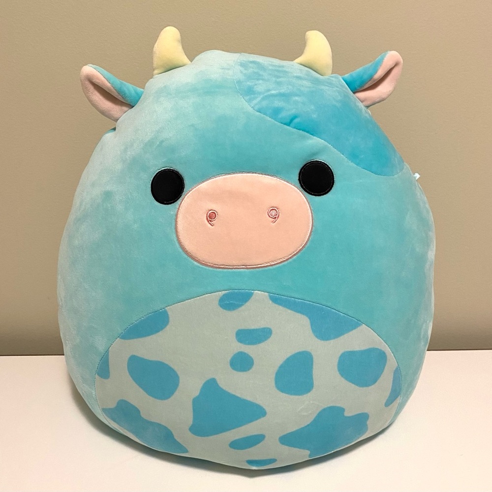 16in Tuluck Squishmallow